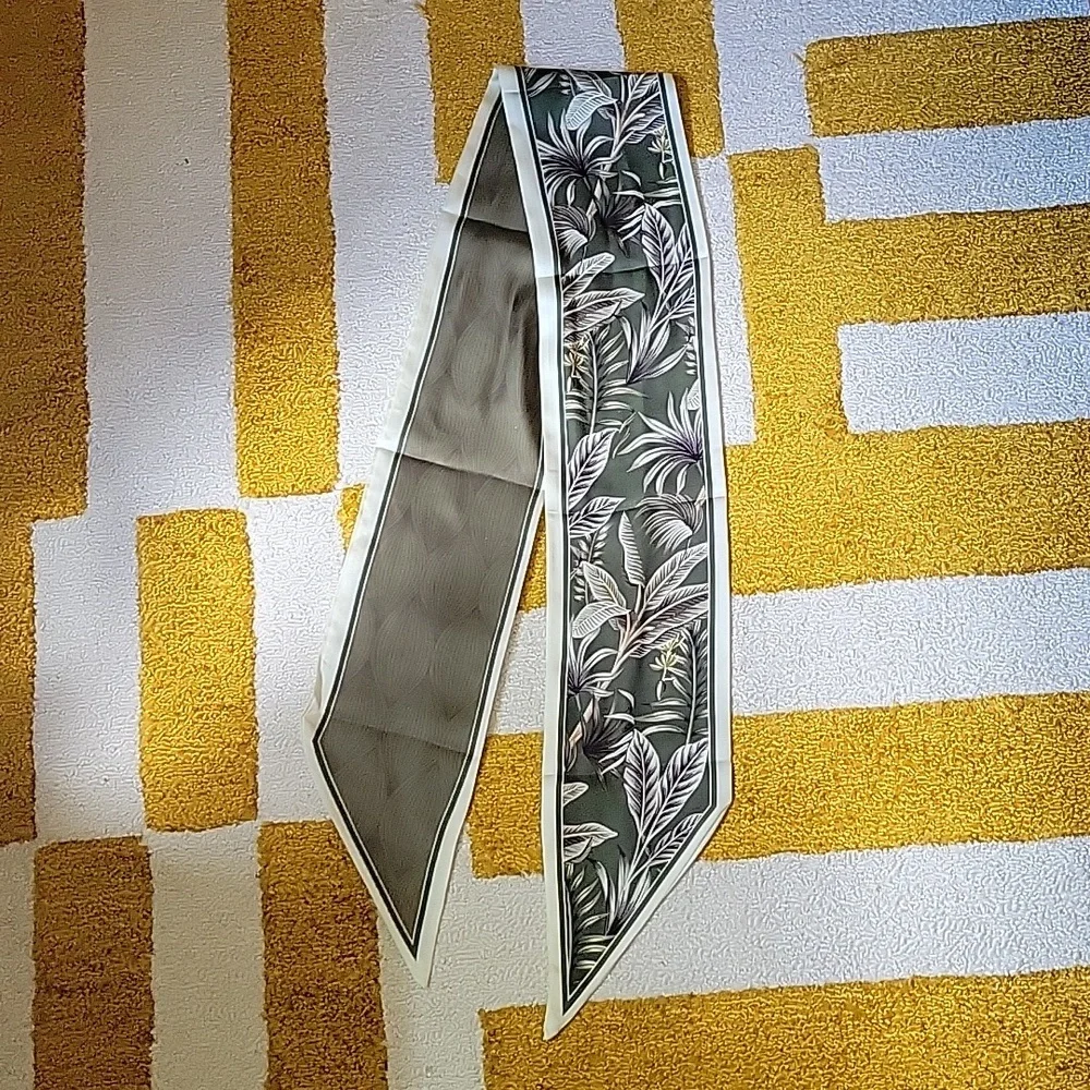 Long Jungle Scarf